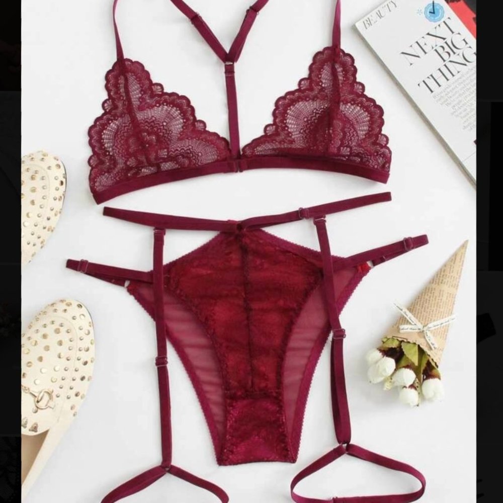 ✨ NWOT Maroon Red 2 Piece Lingerie Set